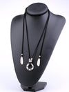 Freely adjustable piece velvet rope necklace