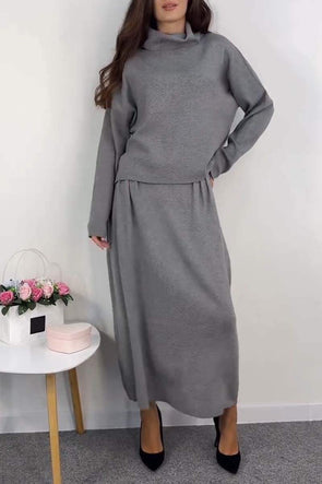 Women's casual solid color turtleneck top and skirt suit