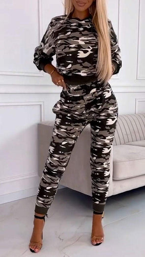 Women's Round Neck Camouflage Print Casual Sports Suit