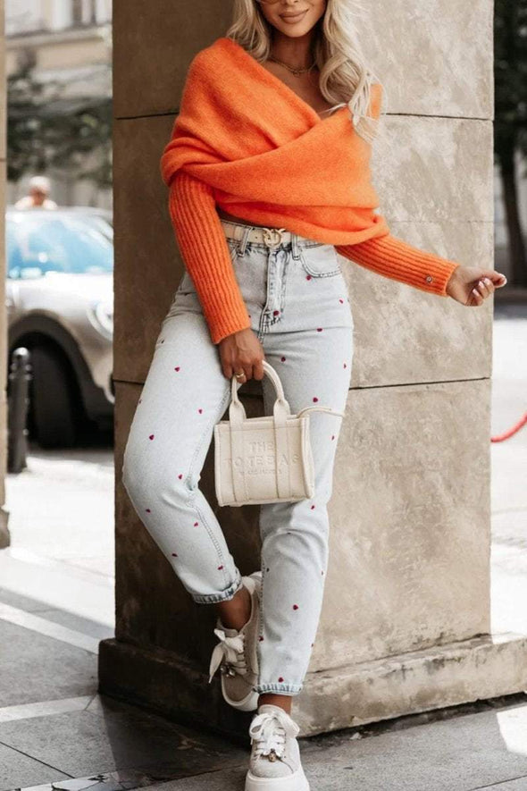 Women Should Wear Knitted Long-sleeved Sweaters In Autumn