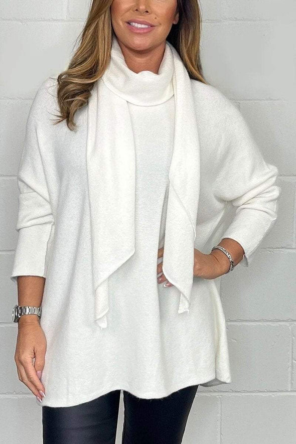 Women's Gorgeous soft knit scarf jumper