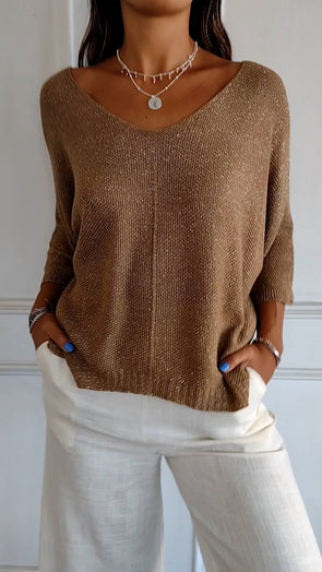V-neck Mid-sleeve Knitted Comfort Top