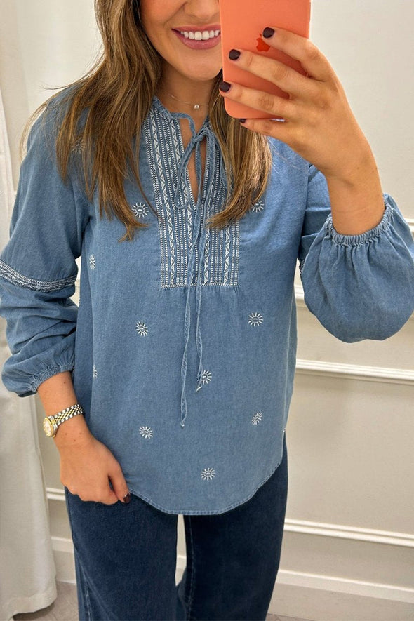 Women's Casual V-neck Imitation Denim Jacquard Top